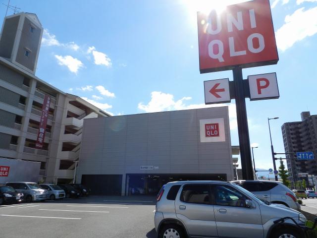 ユニクロ徳島沖浜店：712m