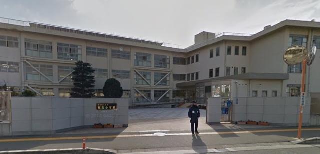 国立鳴門教育大学学校教育学部附属小学校：677m