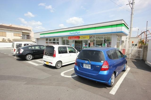 ファミリーマート法花大橋北店：745m