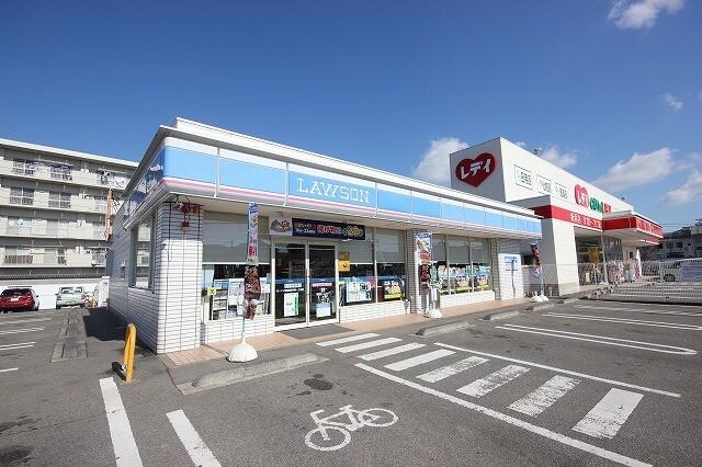 ローソン徳島西新浜町1丁目店：963m