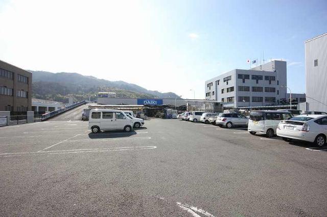 DCM徳島西店：1237m