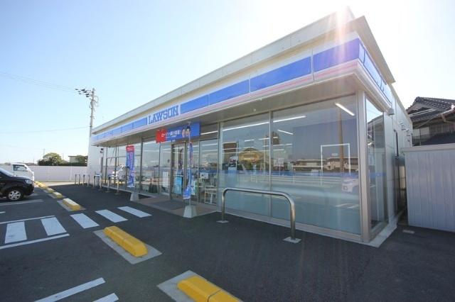ローソン羽ノ浦町中庄黒松店：1303m