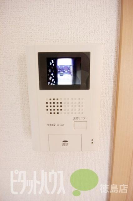 セレブリティ　Ｃ（102） セキュリティ