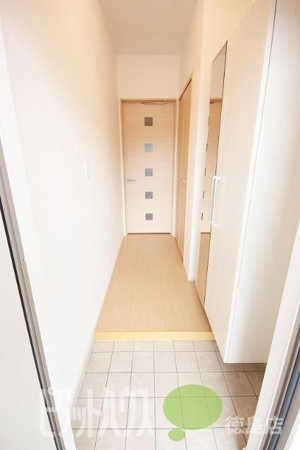 クレセント　Ⅰ（101） 玄関