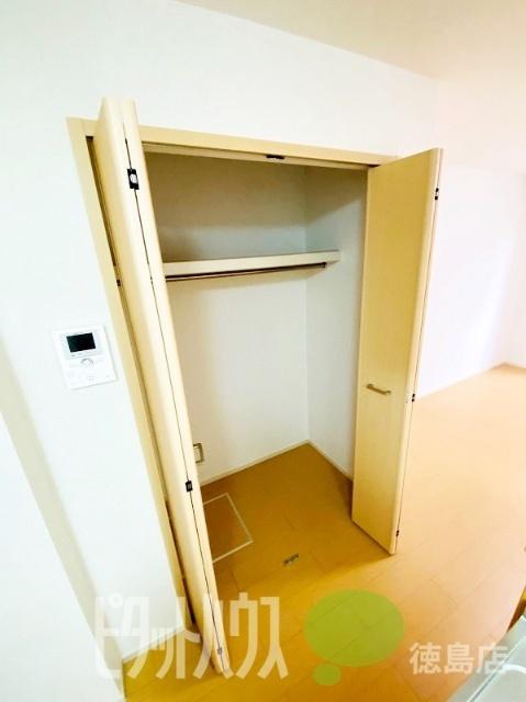 ジョイハウス（103） 収納