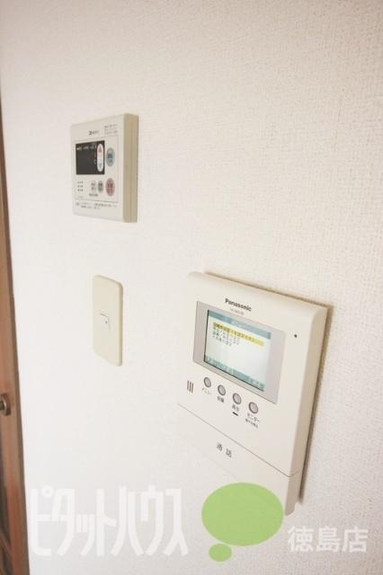 ロイヤル雑賀（101） セキュリティ