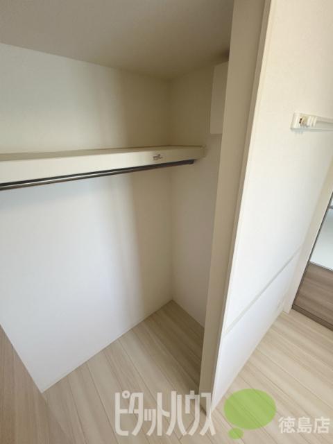 エル・ソル南庄町（105） 収納