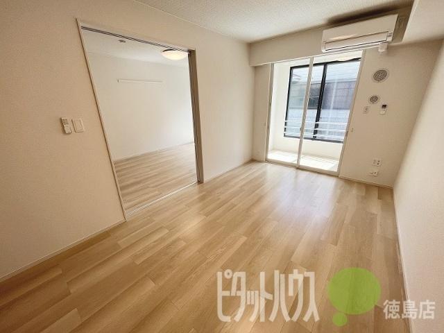 フェリーチェ　向日葵　Ⅱ（103） リビング
