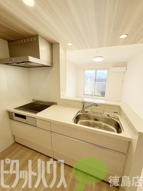 サンセール問屋町Ⅱ（307） キッチン
