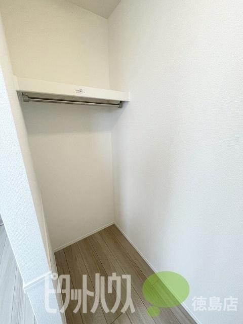 サンセール問屋町（105） 収納