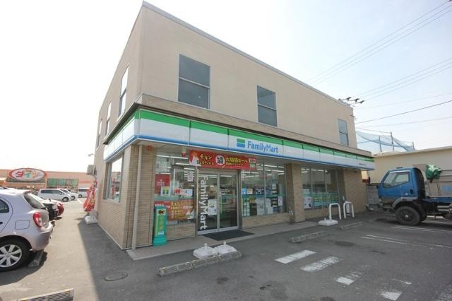 ファミリーマート徳島南沖洲五丁目店：528m