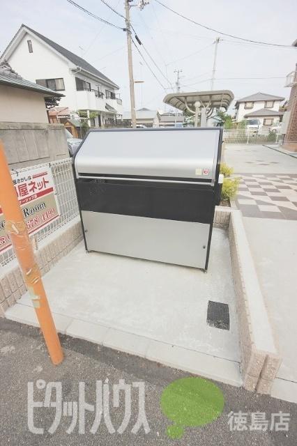 コーポ・ソレイユ（103） 共有部分