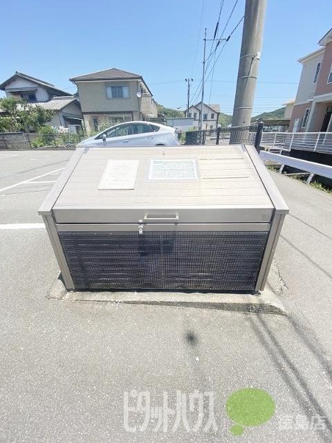 イーグル（203） 共有部分