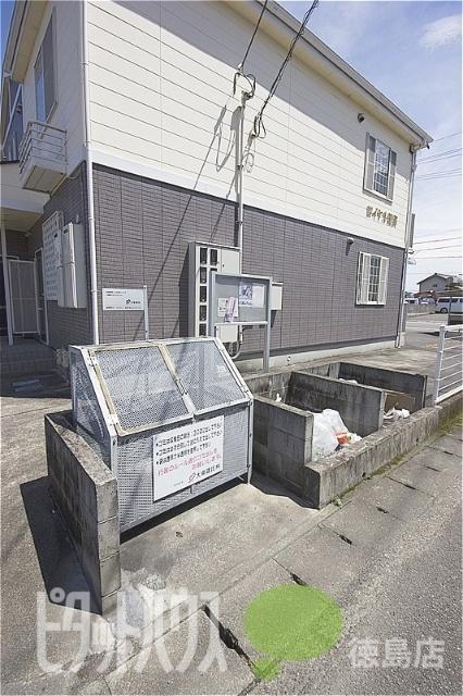 ロイヤル雑賀（101） 共有部分