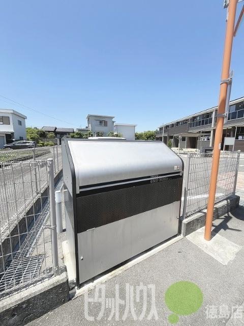 中村家　ＲＯＮＤＥＮ（103） 共有部分