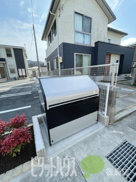 モン・レーヴ（102） 共有部分