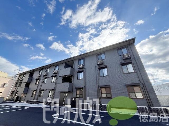 サンセール問屋町Ⅱ（307） エントランス