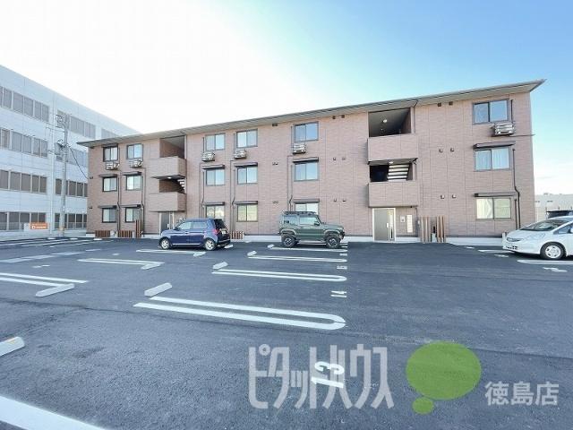 サンセール問屋町（202） エントランス