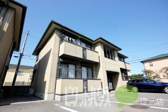 徳島市南沖洲アパート エントランス