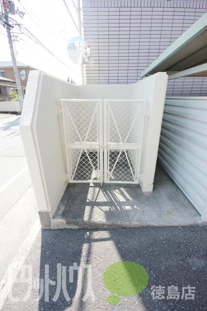 徳島市中昭和町マンション 共有部分
