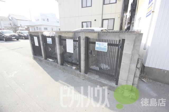 徳島市津田本町アパート 共有部分