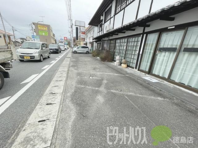 阿南市羽ノ浦町宮倉アパート 駐車場