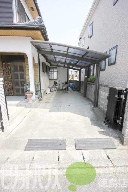 北島田戸建　Ｋ邸（11） 駐車場
