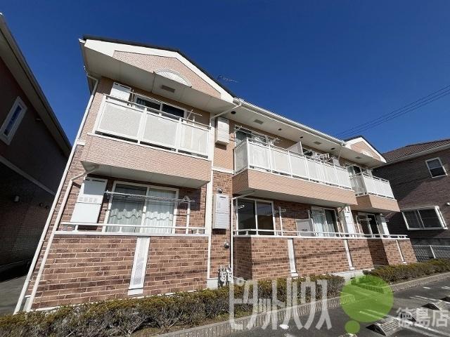 小松島市日開野町アパート 外観
