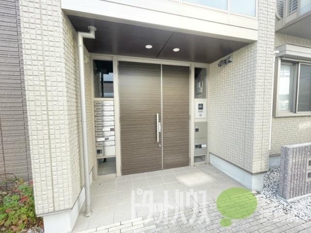 徳島市上吉野町マンション エントランス