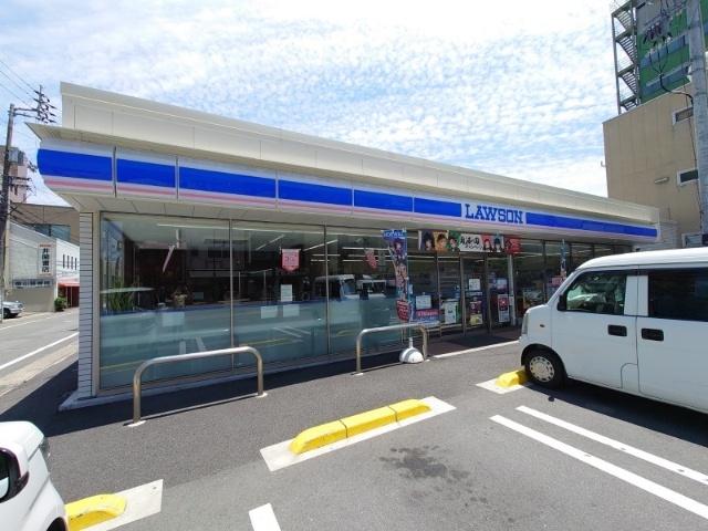 ローソン徳島両国本町店：231m