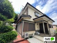 【洗練された佇まい】青空の下に降り注ぐ陽光、広い敷地に豊かな居住性と、クオリティが調和した住空間。
