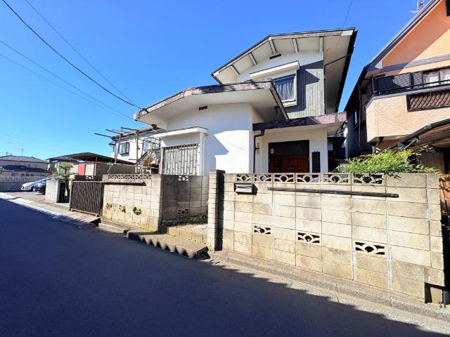 【北総線『秋山』駅徒歩17分の立地】スーパーやコンビニが徒歩圏内に揃っています。