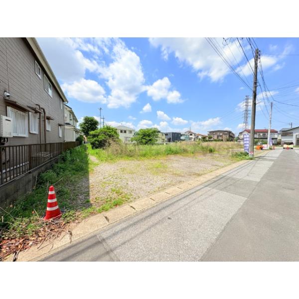 【家族の夢を叶える建築条件無し売地】お好きなハウスメーカーで建築が可能です。間取り参考資料もご用意致します。お気軽にご相談下さい。