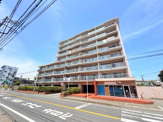 【新規リフォーム物件】キッチン・バス・トイレ・洗面化粧台交換、床貼替、クロス貼替、建具交換等々。