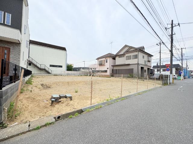 【ゆったり50坪の整形地】現況更地のため余計な解体費用も掛かりません。