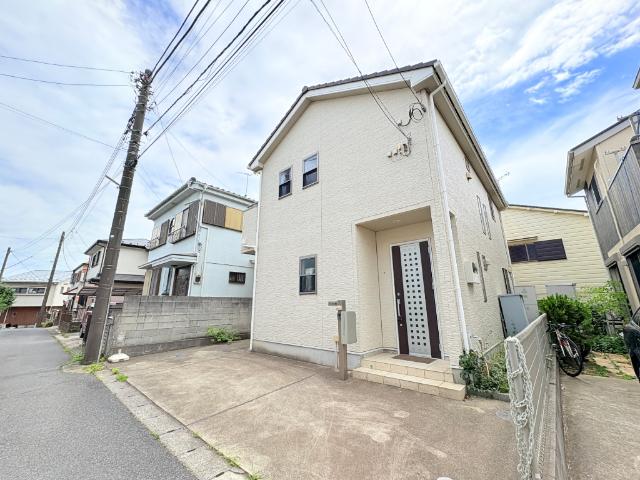【便利な生活環境】徒歩圏内にテラスモール松戸やコンビニが揃っています♪買い物や通学に便利なロケーションです。