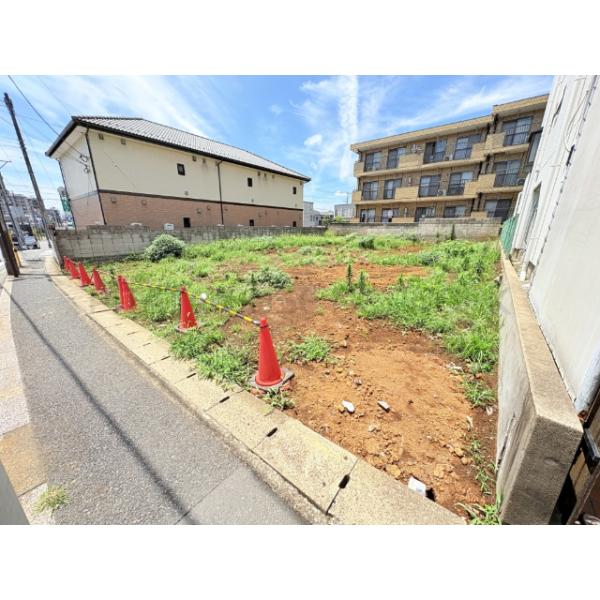 【『松戸新田』駅徒歩2分】忙しい朝、遅い帰宅時にも安心の駅近物件です。生活関連施設が充実した暮らしやすいロケーションも魅力です。