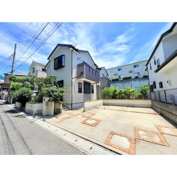 【新規リフォーム物件】キッチン・バス・トイレ・洗面化粧台交換、クロス貼替、給湯器交換、外壁・屋根塗装等々。