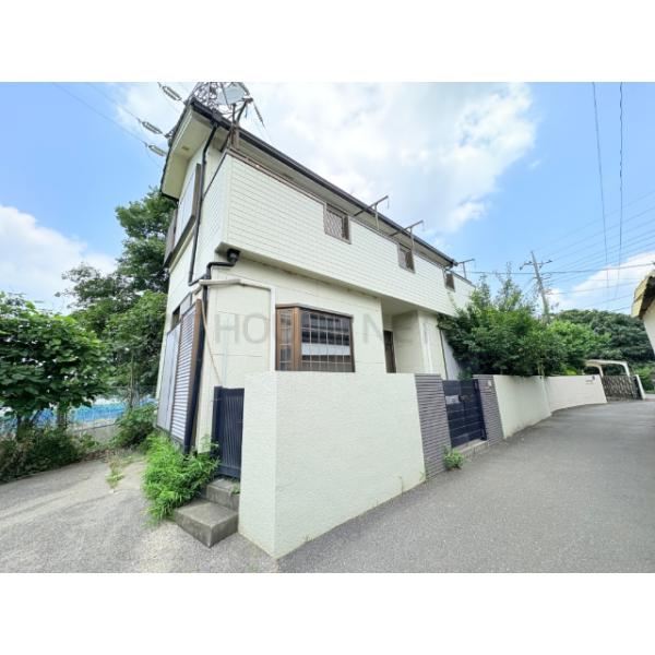 【常磐線『北小金』駅徒歩14分！】各部屋にゆとりと独立感を持たせた間取りです。