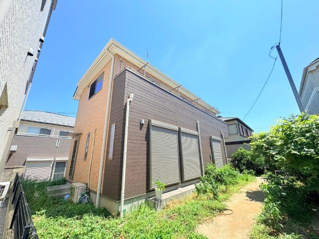 【土地211㎡の大きい家】全室南向きの4LDKに駐車2台分+庭付きで家庭菜園も楽しめるゆとりあるお家です。