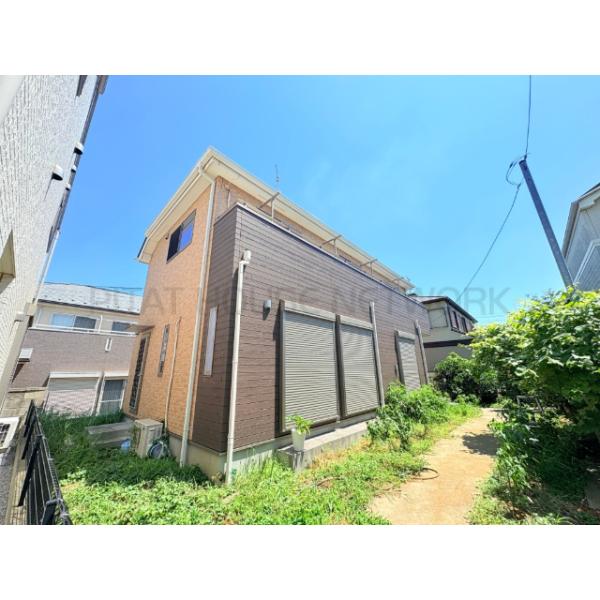【土地211㎡の大きい家】全室南向きの4LDKに駐車2台分+庭付きで家庭菜園も楽しめるゆとりあるお家です。
