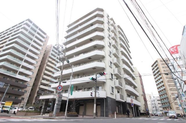 【松戸駅徒歩5分で遅い帰宅も安心】忙しい朝、遅い帰宅時にも嬉しい駅近物件です。