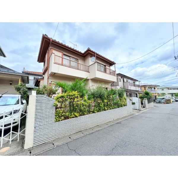 【各居室6帖以上の家】各部屋にゆとりと独立感を持たせた間取りです。