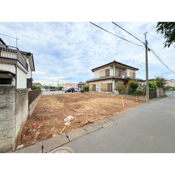 【家族の夢を叶える建築条件無し売地】お好きなハウスメーカーで建築が可能です。間取り参考資料もご用意致します。お気軽にご相談下さい。