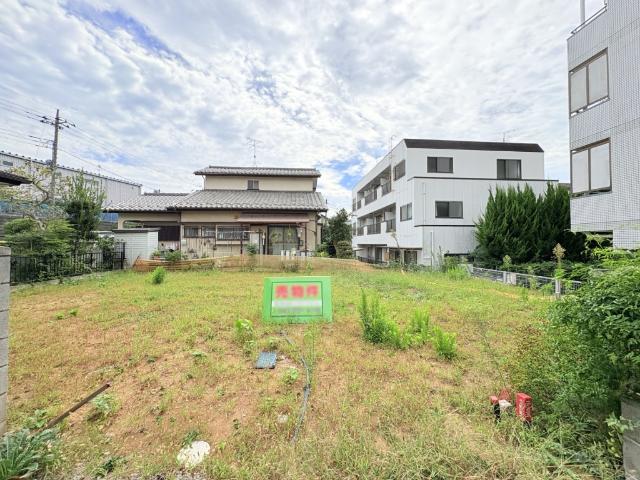 【交通】「馬橋」駅徒歩13分、「新松戸」駅徒歩20分の立地