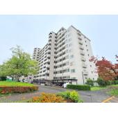 【新規リフォーム物件】キッチン・バス・トイレ・洗面化粧台交換、床貼替、クロス貼替、建具交換等々。