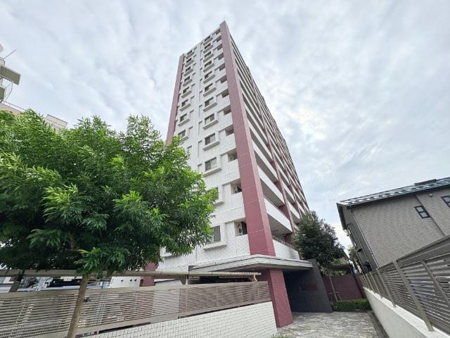 【新規リフォーム物件】「柏」駅徒歩9分で忙しい朝、遅い帰宅時にも嬉しい距離感です。駅前が栄えているため、お休みの日もお買い物に不便しませんね♪