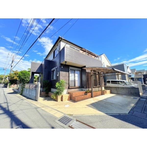 【新規リフォーム済角地物件】キッチン・バス・トイレ・洗面化粧台交換、クロス貼替、クッションフロア貼替、外壁・屋根塗装等々。