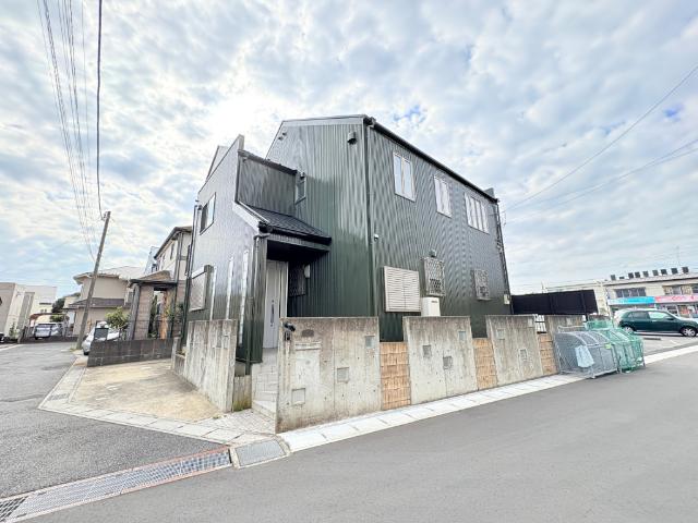 【新規リフォーム物件】キッチン・バス・トイレ・洗面化粧台交換、クロス・クッションフロア貼替、畳表替え、襖・障子貼替、外壁・屋根塗装等々。