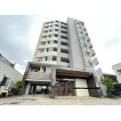 【「南流山」駅徒歩13分のペット飼育可能物件】忙しい朝、遅い帰宅時にも嬉しい距離感です。駅前が栄えているため、お休みの日もお買い物に不便しませんね♪